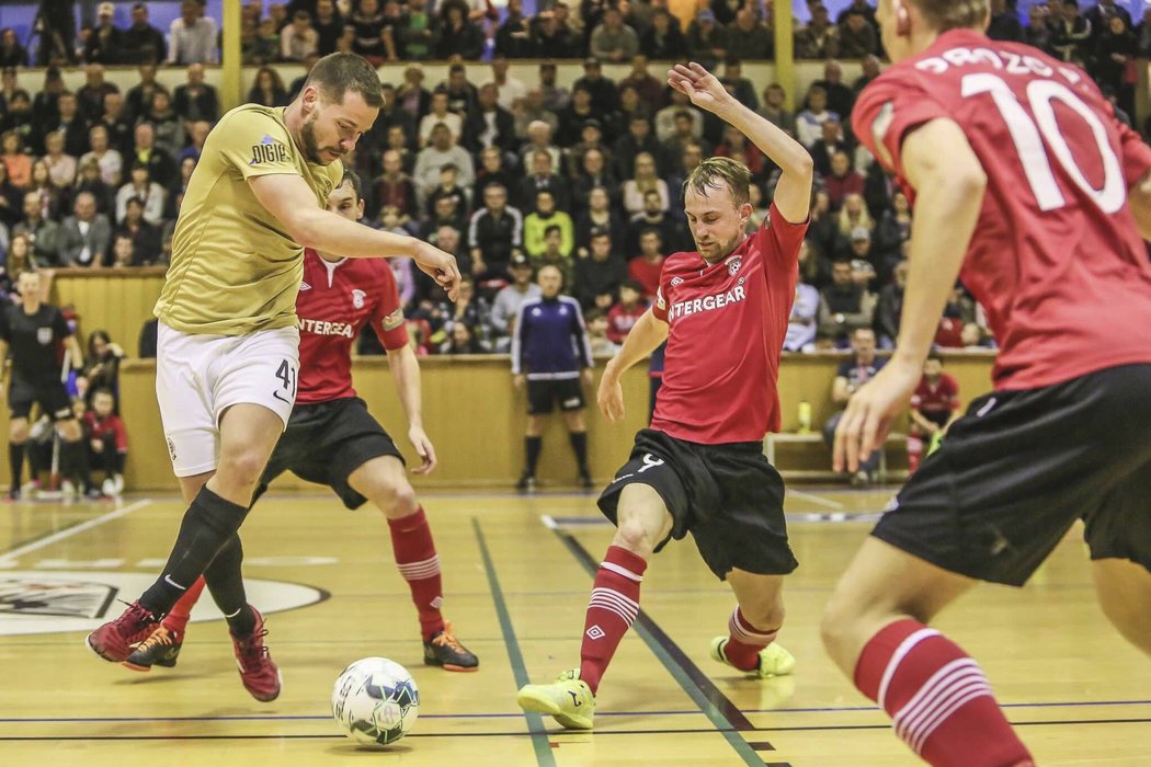 Utkání play off futsalové ligy mezi Spartou a Chrudimí