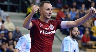 Sparta porazila Plzeň a je první. Slavia předvedla parádní obrat