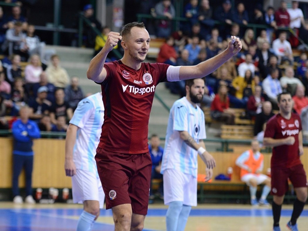 Kádr futsalové Sparty dostál před novou sezonou mnoha změn