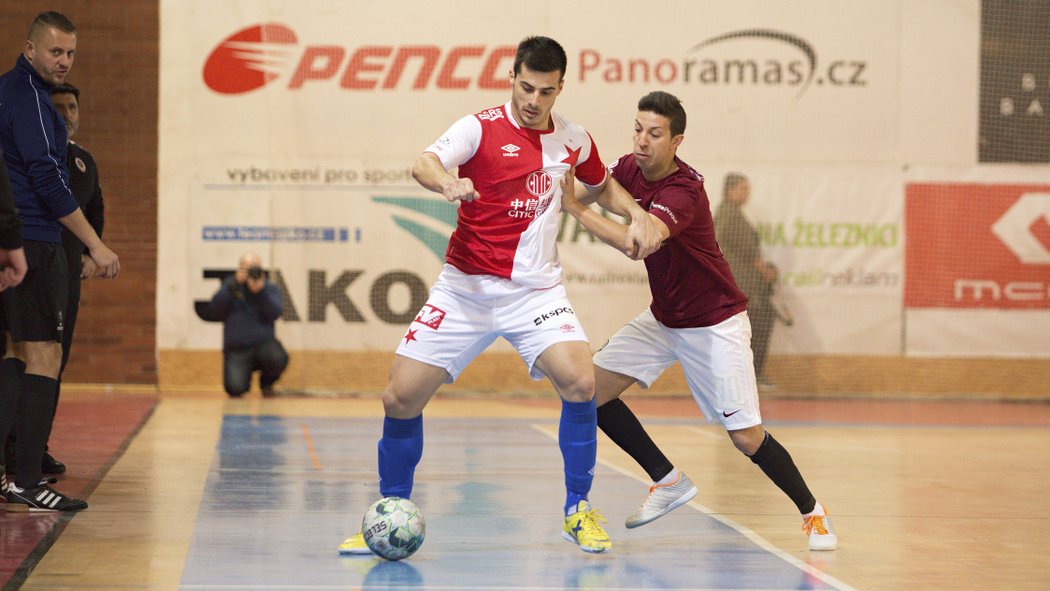 Futsalová Sparta dokázala i podruhé v aktuální sezoně porazit v derby Slavii. Po domácí výhře 3:1 zvítězila v Edenu 5:2