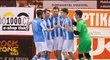 Plzeňští futsalisté se radují ze vstřelené branky v druhém semifinále proti Spartě