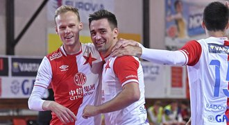 Futsalová Slavia slaví svou rekordní výhru, dala 17 gólů. Nadělovala i Chrudim