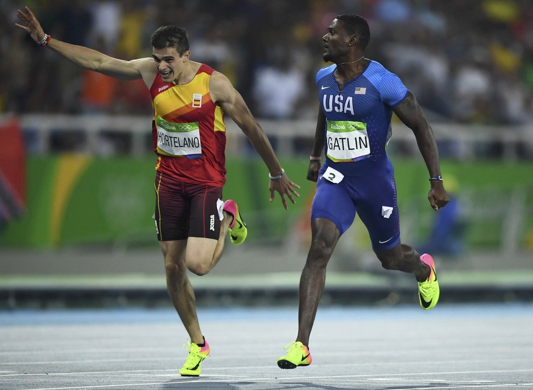 Justin Gatlin se nedostal do finále olympijského závodu na 200 m.