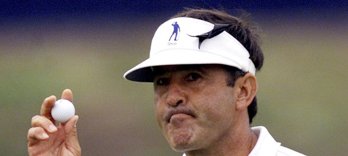 Španělský golfista Ballesteros zemřel ve věku čtyřiapadesáti let