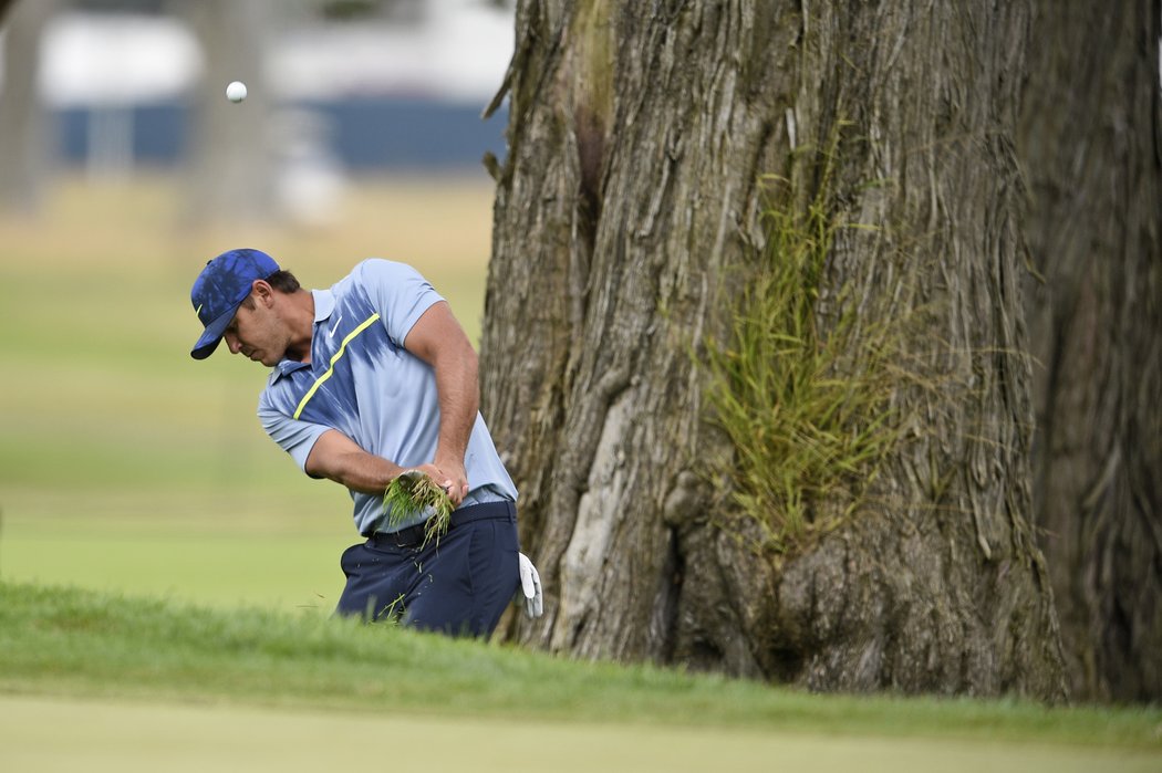 Brooks Koepka hattricka na turnaji nedotáhl