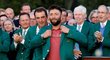 Španělský golfista Jon Rahm si poprvé oblékl slavné zelené sako za titul na Masters