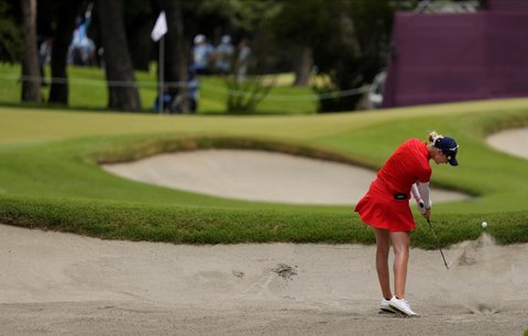 Nelly Kordová si ve 4. kole golfového turnaje musela poradit i s těžkými ránami z bunkeru