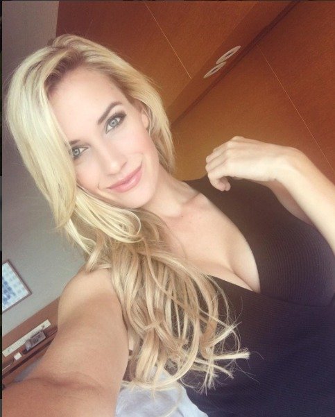 Golfistka Paige Spiranacová je považovaná za nejvíc sexy sportovkyni na světě.