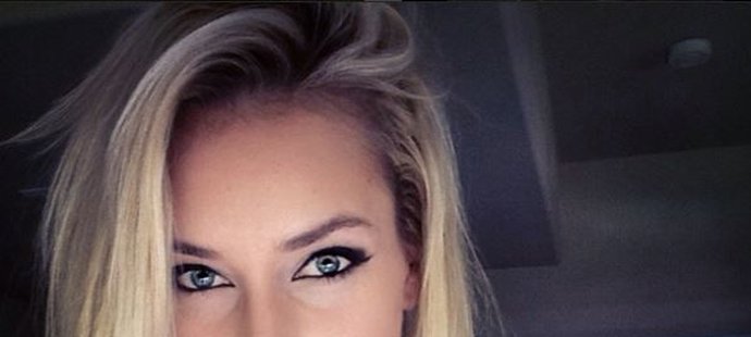 Blondýnka Paige Spiranac mimochodem hraje výborně golf