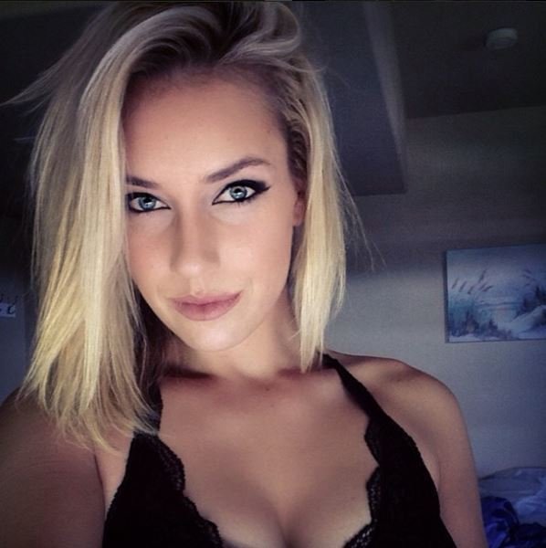 Blondýnka Paige Spiranac mimochodem hraje výborně golf