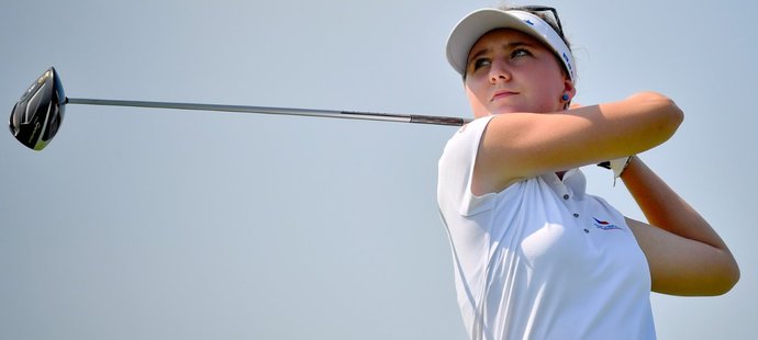 Patricie Macková bojuje o čelo na golfovém LET turnaji