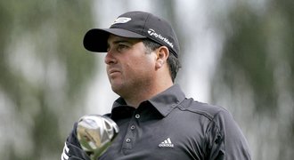 Perez slaví první golfový titul