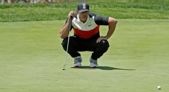 Zásek v „bogey vlaku“, přesto Koepka vyhrál další major