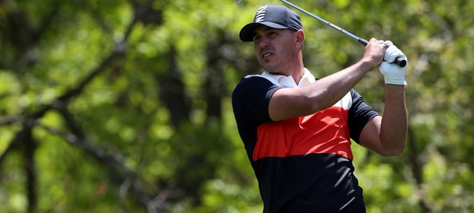 Američan Brooks Koepka vede po prvním dni PGA Championship