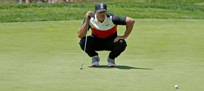 Američan Brooks Koepka vede po prvním dni PGA Championship