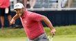 Golfista Jon Rahm ovládl US Open a získal první titul z majoru