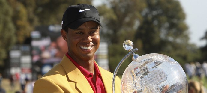 Tiger Woods triumfoval na turnaji Australian Masters v Melbourne.