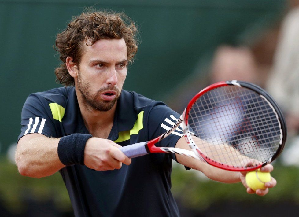 Lotyš Ernests Gulbis útočí v Paříži na své první grandslamové finále kariéry