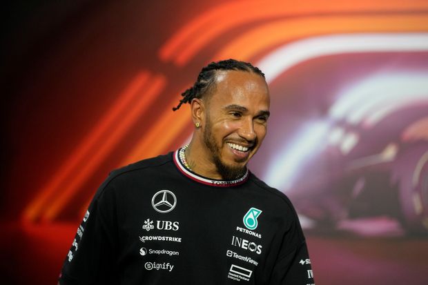 Lewis Hamilton získal sedm titulů mistra světa Lewis Hamilton získal sedm titulů mistra světa