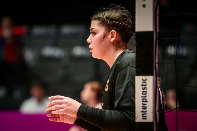 Slzy hrdinky Novotné: Dochází mi slova, je to začarovaný kruh. Chybí nám drajv Slzy hrdinky Novotné: Dochází mi slova, je to začarovaný kruh. Chybí nám drajv