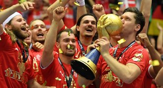 Dánští házenkáři slaví premiérové zlato z MS. Ve finále rozdrtili Nory