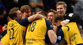 Finálové drama! Švédští házenkáři vyhráli díky sedmičce v poslední sekundě