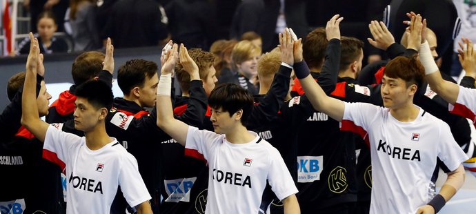 Korea hraje na světovém šampionátu házenkářů se společným týmem, v kádru je 16 hráčů z Jižní Koreje a čtyři z KLDR