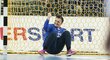 Petra Kudláčková se raduje po jednom ze svých klíčových zákroků v osmifinále MS proti Rumunsku
