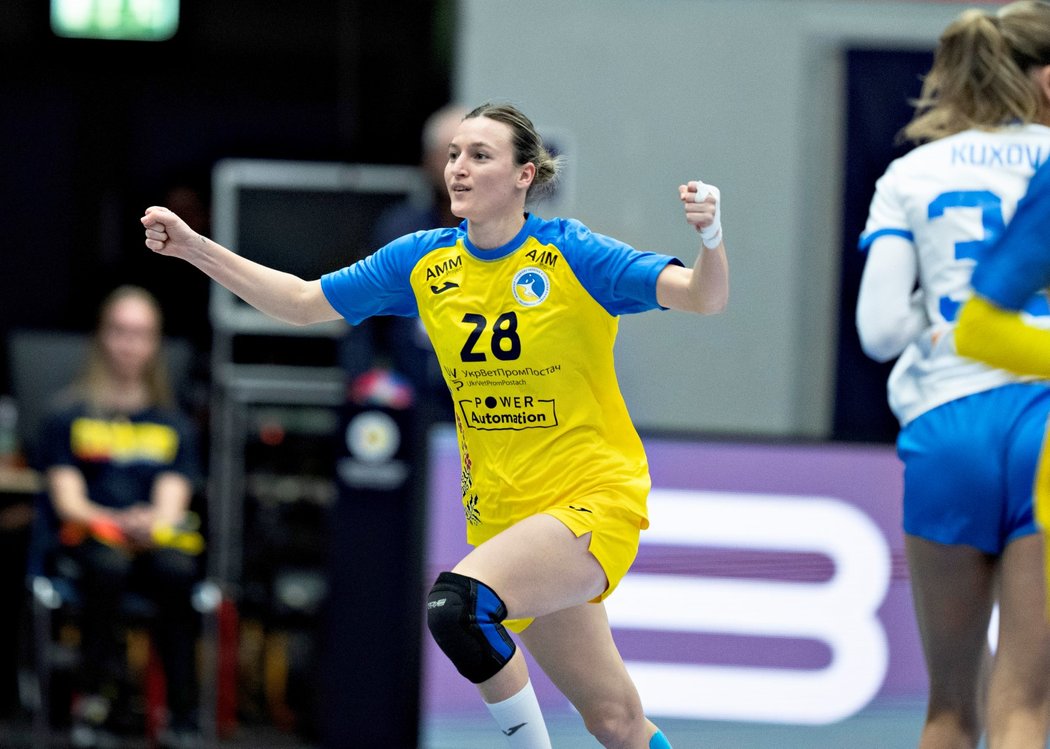 Maryna Konovalová se raduje z gólu v zápase proti Češkám na MS