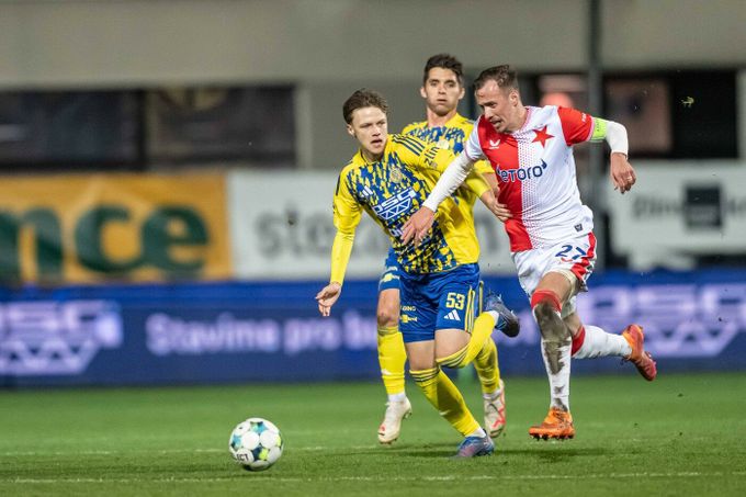 Tady mě máte! Hellebrand dostal šanci a zaujal i Slavii. Vytáhne si ho jako Slončíka? Tady mě máte! Hellebrand dostal šanci a zaujal i Slavii. Vytáhne si ho jako Slončíka?