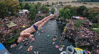 Highjump se blíží, Navrátil trénoval na Mostu inteligence