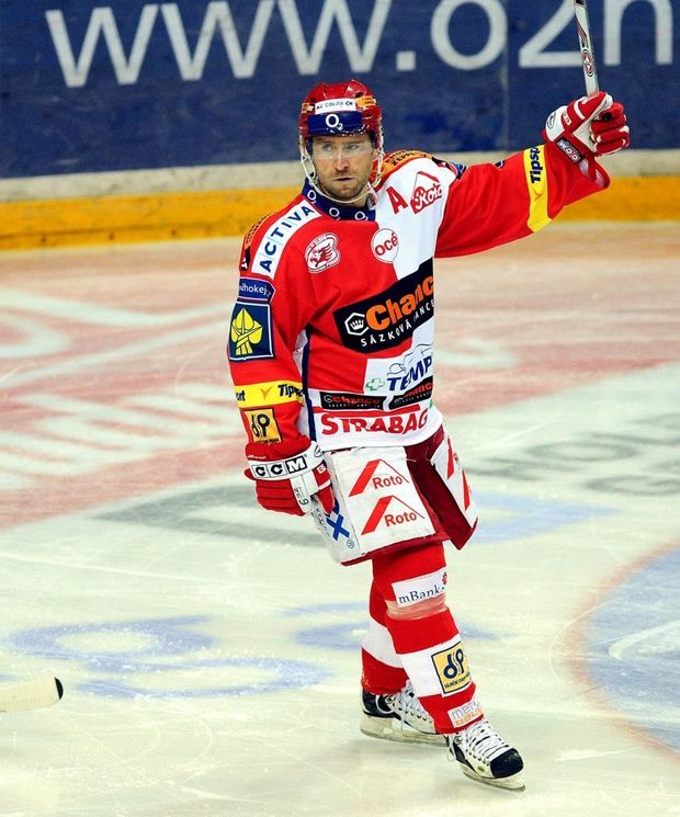 Jaroslav Bednář oblékne dres Davosu Jaroslav Bednář oblékne dres Davosu