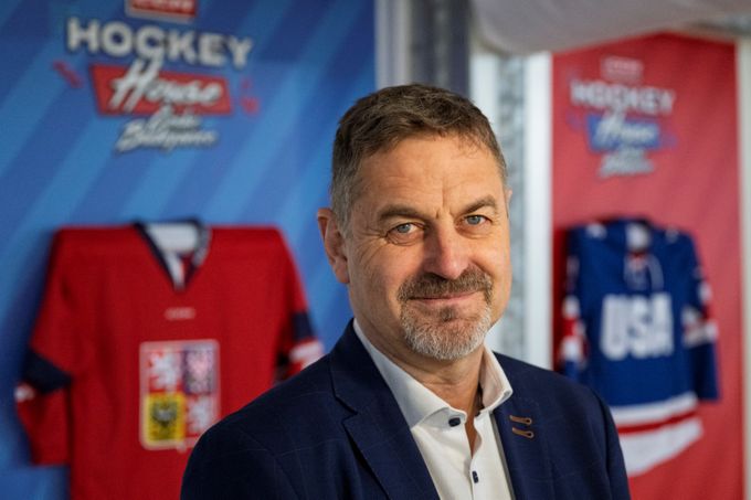 Bříza o zákulisí voleb IIHF. Odevzdané telefony, doprovod na záchod. Co návrat Ruska? Bříza o zákulisí voleb IIHF. Odevzdané telefony, doprovod na záchod. Co návrat Ruska?