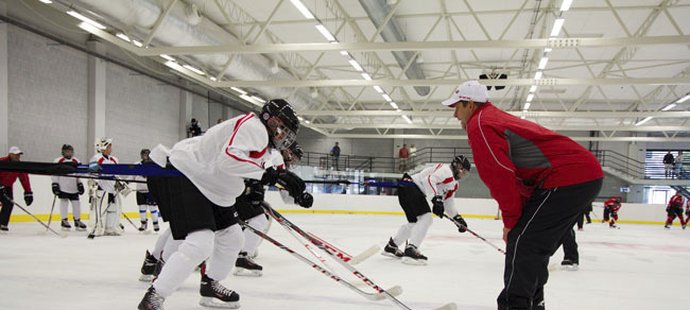 CCM Skills Camp nabízí mladým hokejistům unikátní příležitost trénovat s renomovanými experty i ve skvělé výstroji