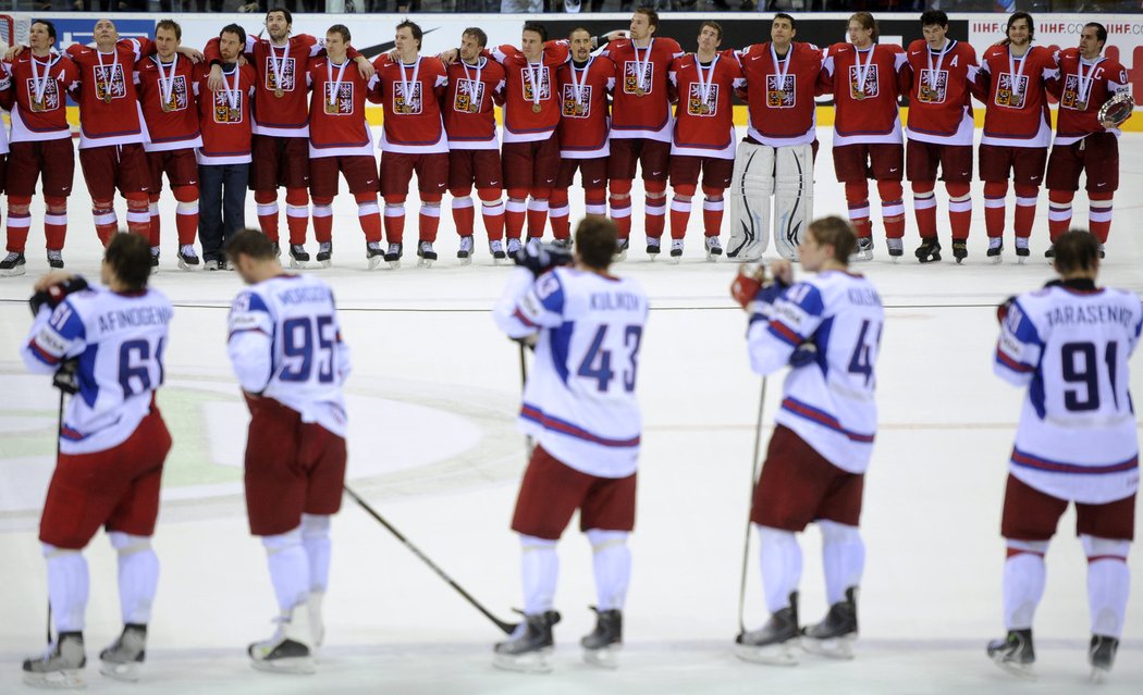 Ruský tisk kritizuje &#34;své&#34; hokejisty po prohře s českými hráči
