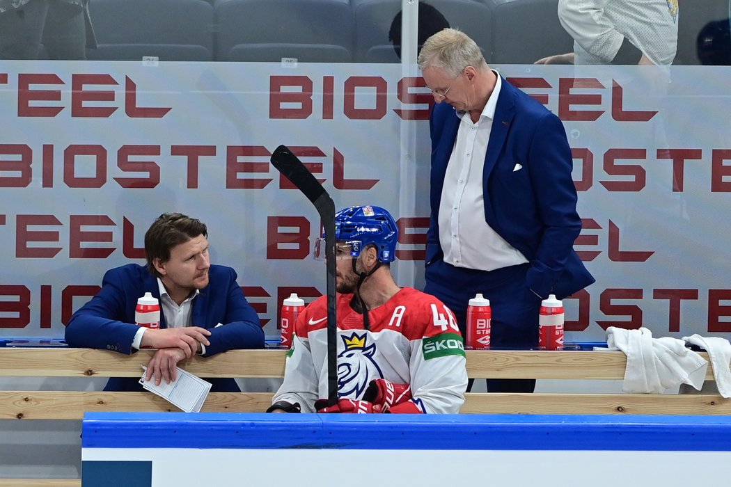 Kari Pešán s reprezentací docílil na ZOH historického neúspěchu. Kari má naopak na MS šanci s týmem zlomit několikaleté čekání na medaili na střídačce českého výběru