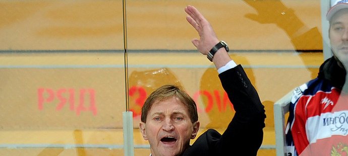 Trenér české hokejové reprezentace Alois Hadamczik se zlobí, že Winnipeg na šampionát nepustil Ondřeje pavelce