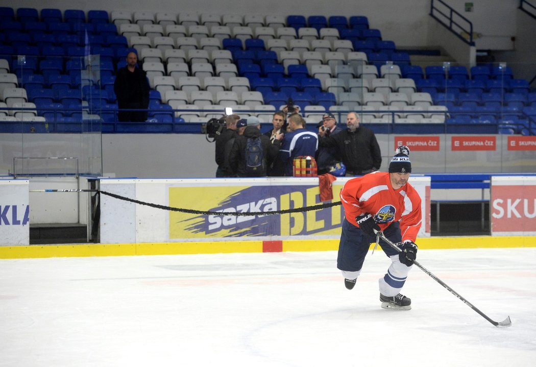 Jaromír Jágr stále pilně pracuje na tom, aby se co nejdříve vrátil do zápasu za Kladno