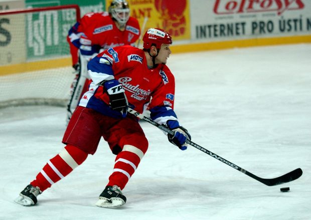 Stanislav Neckář toho za Motor moc neodehrál, byl ale u postupu do extraligy v roce 2005 Stanislav Neckář toho za Motor moc neodehrál, byl ale u postupu do extraligy v roce 2005