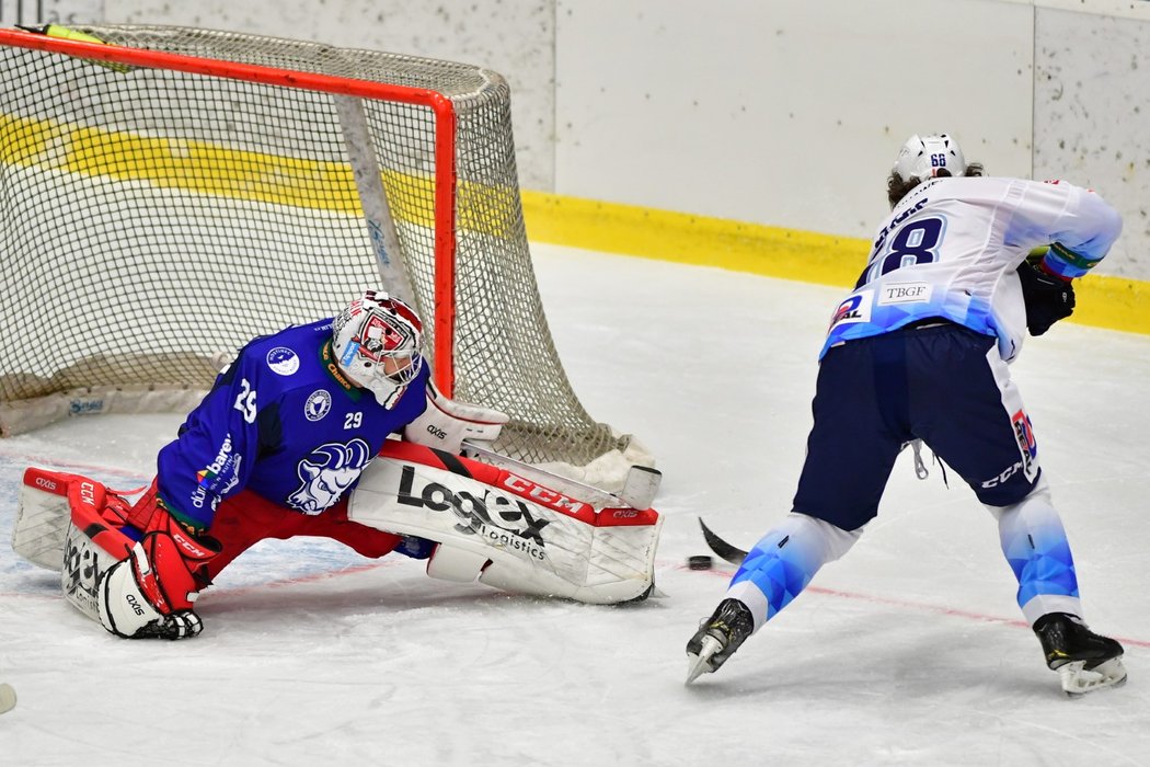 Hokejová legenda Jaromír Jágr v dresu svého milovaného Kladna.