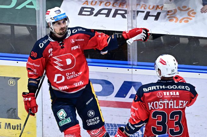 Tomáškova pomsta Spartě: Tohle dělat nemuseli. Krásné sólo i výhra nad Blümelem Tomáškova pomsta Spartě: Tohle dělat nemuseli. Krásné sólo i výhra nad Blümelem