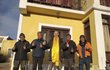Dominik Hašek vyrazil na návštěvu Tibetu, kde učil místní děti hrát hokej