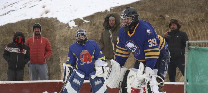 Dominik Hašek předváděl své hokejové umění v Tibetu