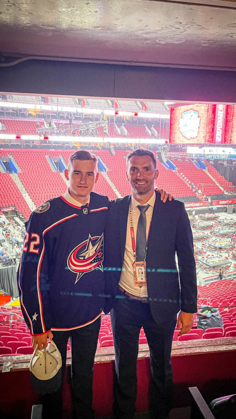 David Jiříček se svým agentem Michalem Sivkem po draftu v Montrealu