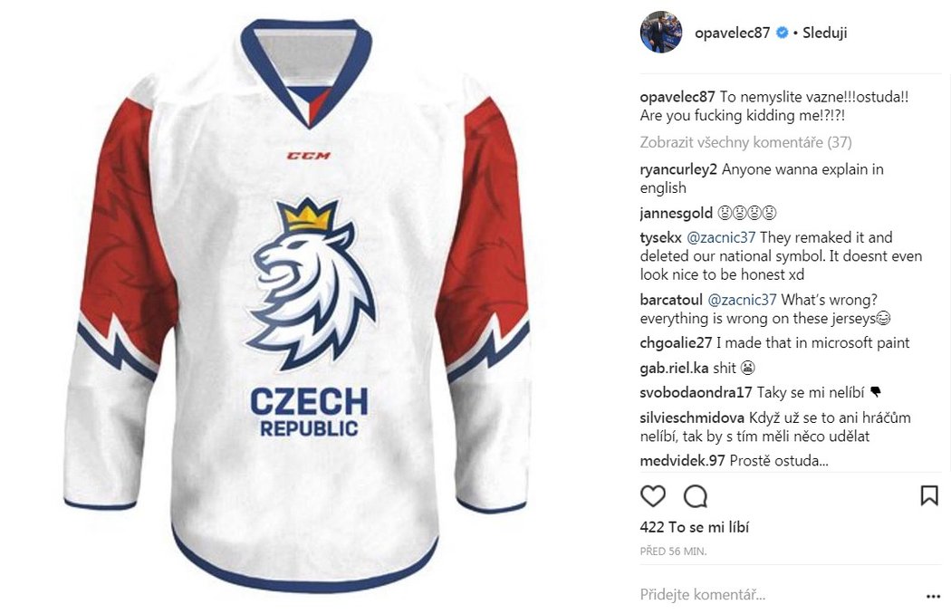 Ondřej Pavelec se pustil do nového dresu