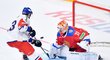 Podobnou situaci zažívá i Dmitrij Jaškin, který si smlouvou v KHL zavřel dveře do české reprezentace