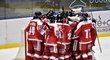 Olomoučtí hokejisté se radují z vítězství nad Pardubicemi