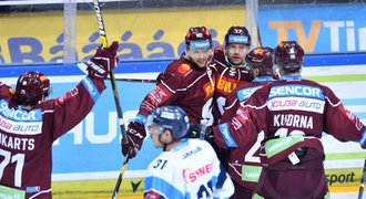 SESTŘIHY: Sparta srazila Liberec 5:2 a jde do play off, Litvínov ztratil naději