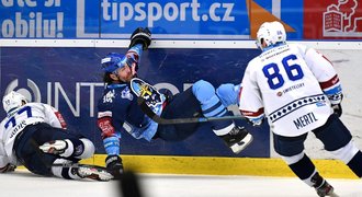 SESTŘIHY: Kladno se dál topí, ruplo v Plzni 5:8. Verva slaví v boji o záchranu