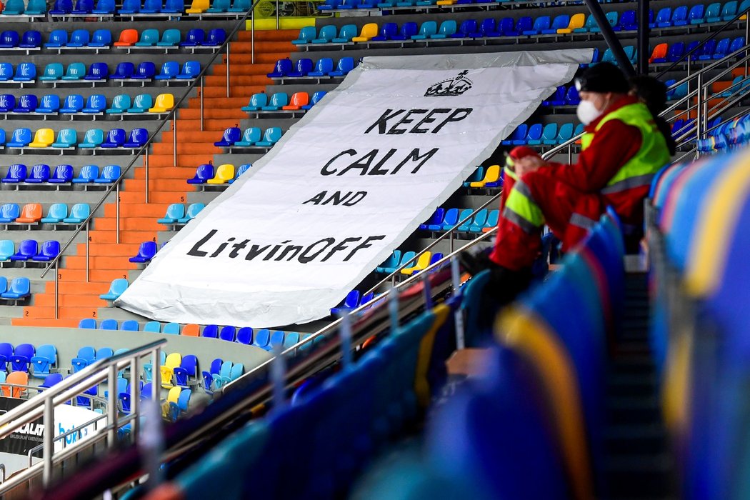 Choreo připravené hradeckými fanoušky pro předkolo s Litvínovem